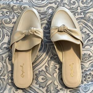New without box Qupid Mules - size 8
